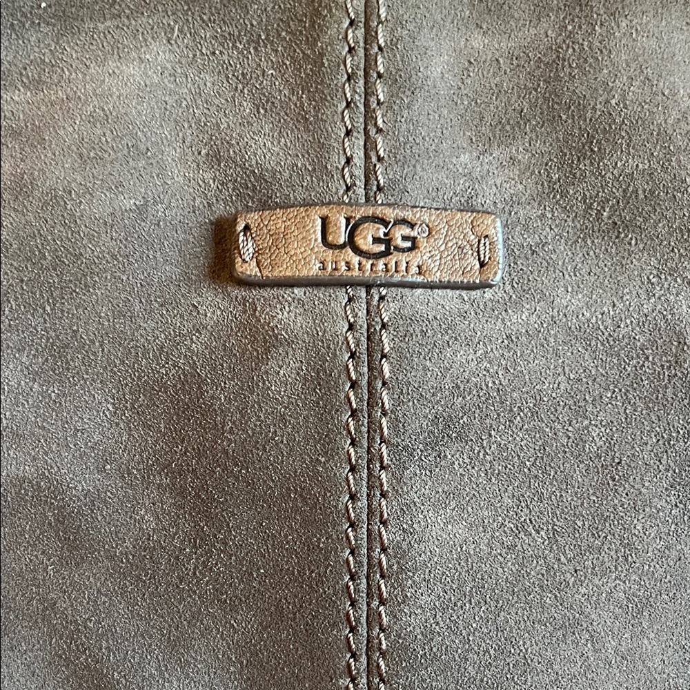 UGG Fringe Shoulder Bag - Picture 3 of 4
